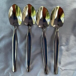 Enjoy Grapefruit Serrated Spoons